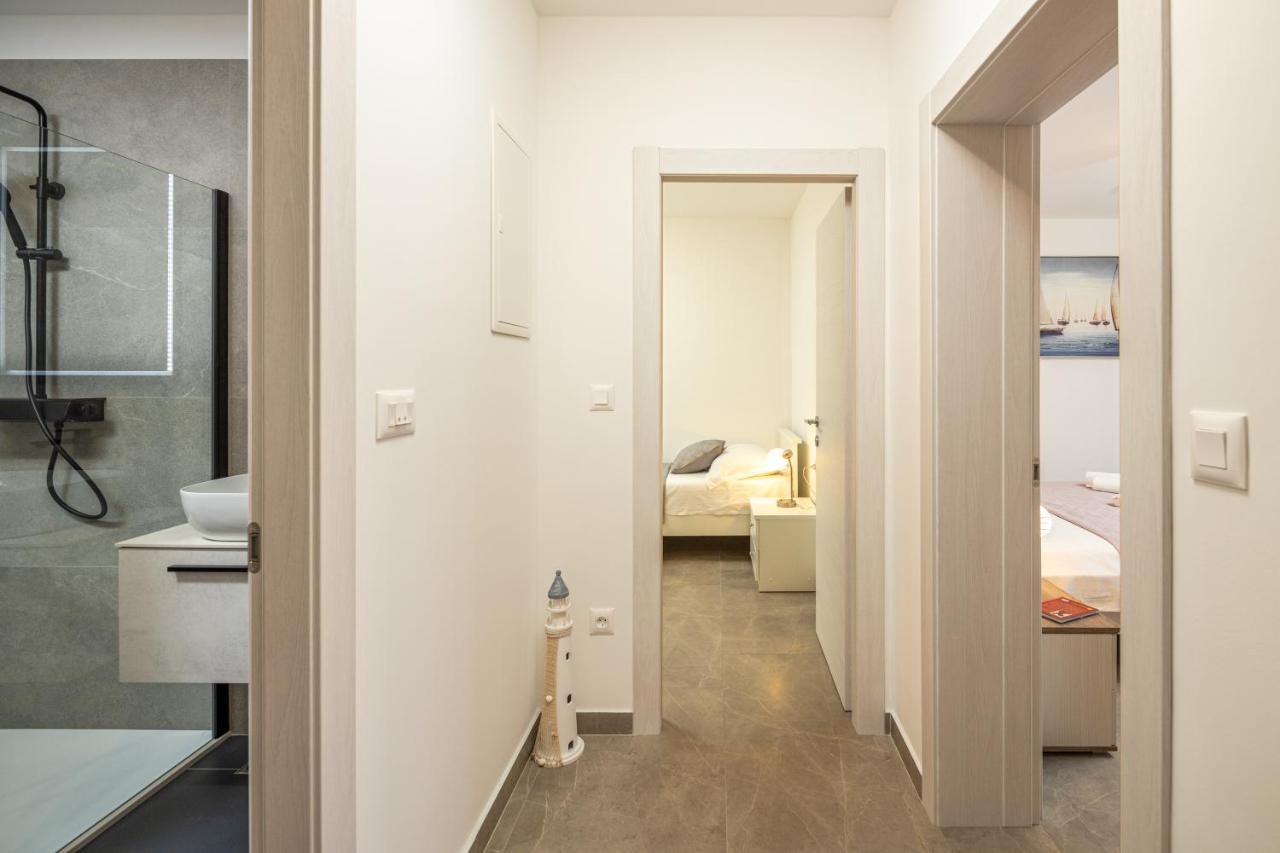 Apartment Navika Omiš Eksteriør billede