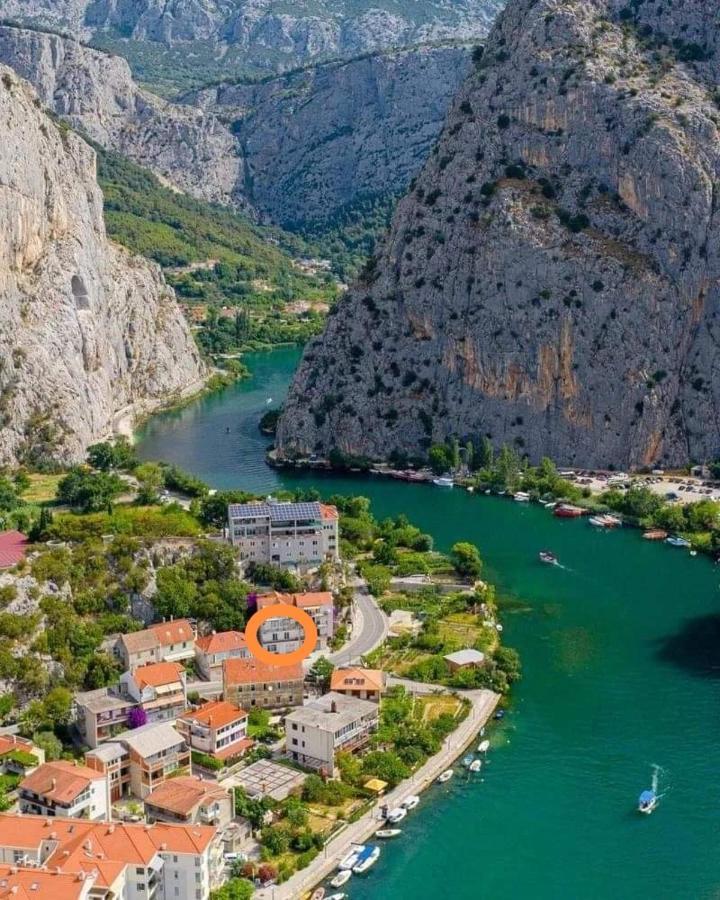 Apartment Navika Omiš Eksteriør billede